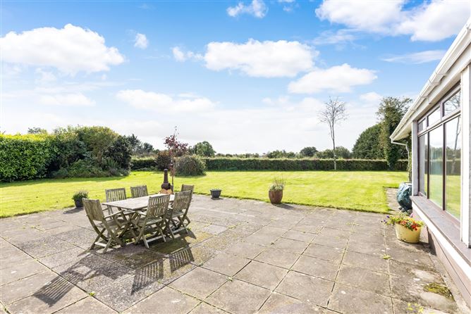 Fairyhouse Road, Ratoath, Co. Meath