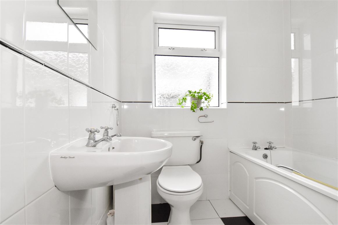 54 Belmont, Dublin Road, Renmore, Galway