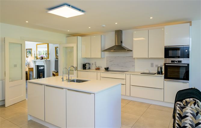3 The Burrows, Eastham Road, Bettystown, Meath