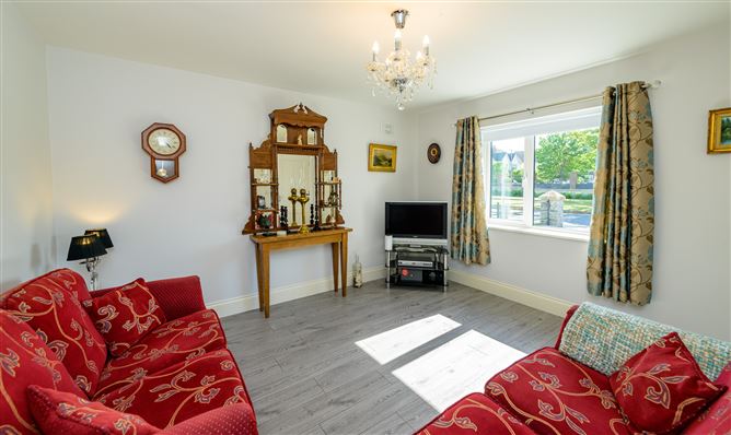 3 The Burrows, Eastham Road, Bettystown, Meath