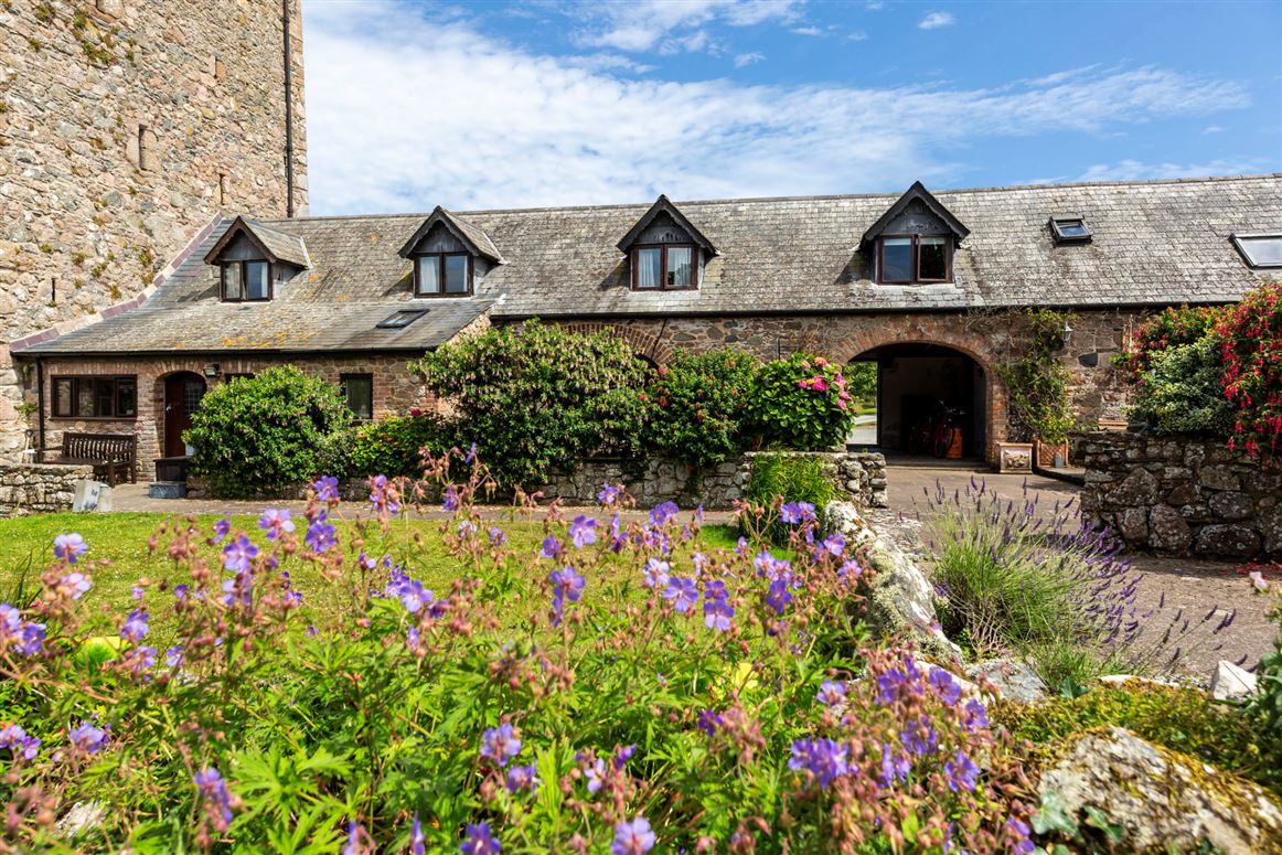 3 Clougheast Castle, Clougheast, Carne, Co. Wexford