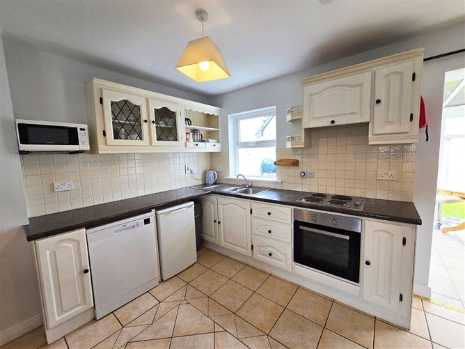 12 Cluain Uillin, Spanish Point Road, Miltown Malbay, Co. Clare