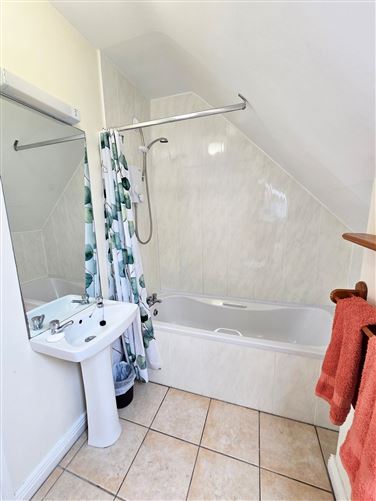 12 Cluain Uillin, Spanish Point Road, Miltown Malbay, Co. Clare