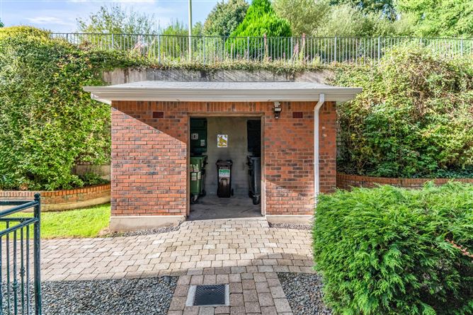 17 Ard Aoibhinn, Farnham Road, Cavan