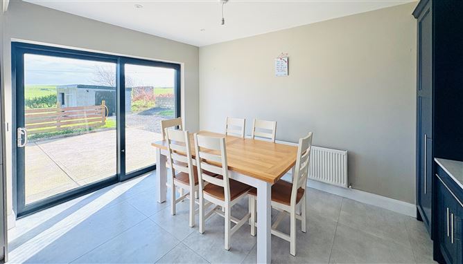 Tonaknock,, Abbeydorney, Kerry