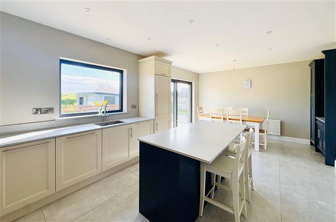 Tonaknock,, Abbeydorney, Kerry