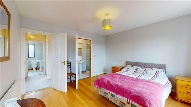 Photo 11 of 19 — No. 32 Chestnut Walk, Kilmuckridge, County Wexford