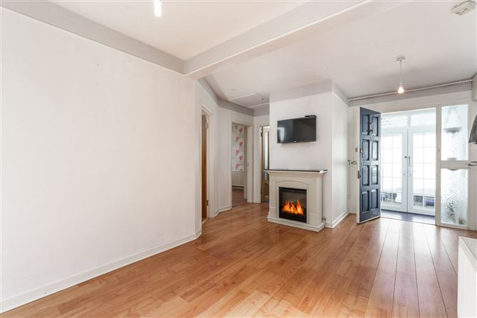 38 Prospect Lawn, The Park, Cabinteely,   Dublin 18