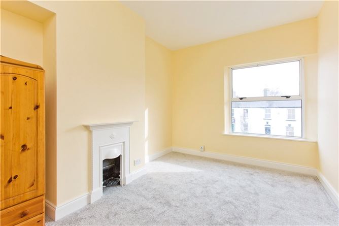 4 Seafort Terrace, Sandymount, Dublin 4