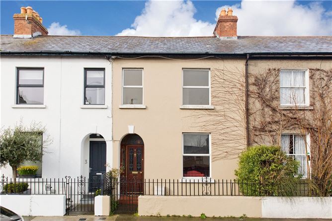 4 Seafort Terrace, Sandymount, Dublin 4