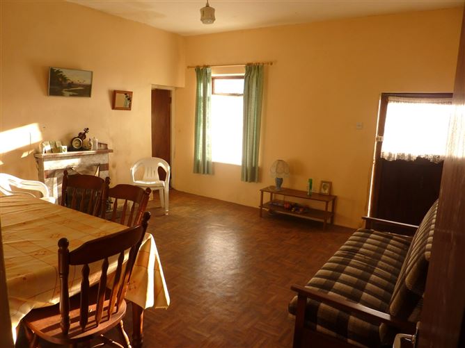 House and 7.4 Acres Of Land, Ballyteige, Glenhest, Newport, Co. Mayo