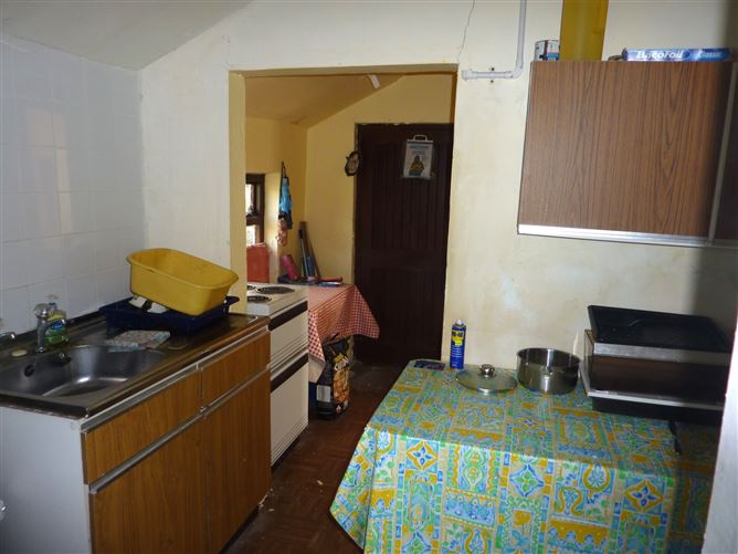House and 7.4 Acres Of Land, Ballyteige, Glenhest, Newport, Co. Mayo