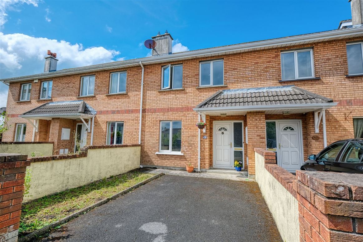 81 Farneyhoogan, Athlone Road, Longford Sherry FitzGerald Quinn
