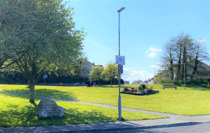 Finavara, 28 Bru na Mara, Fort Lorenzo, Taylor Hill, Galway