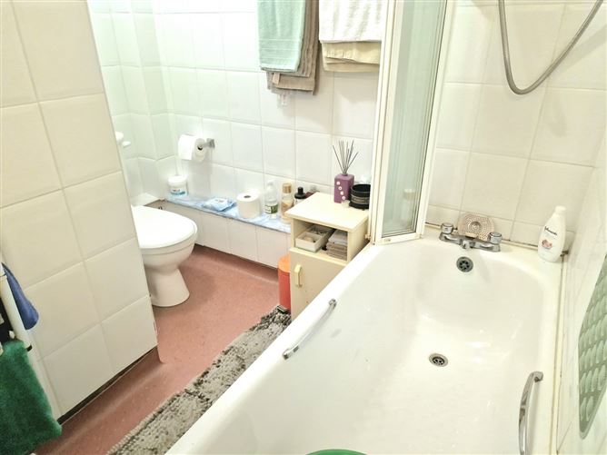401 Ridgepool, Ballina, Co. Mayo