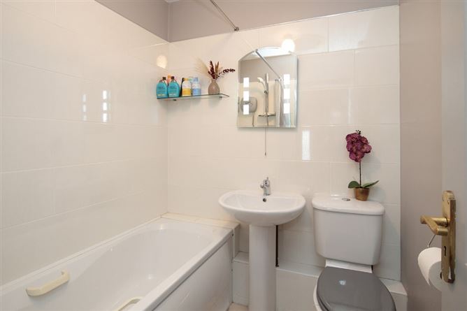 9 Hawthorn Drive, Parcnagowan, Kilkenny