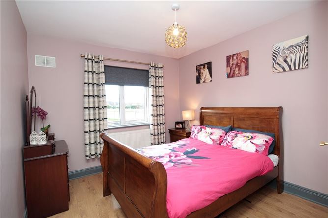 9 Hawthorn Drive, Parcnagowan, Kilkenny