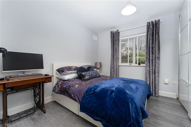 2 The Court, Larch Hill, Santry, Dublin 17