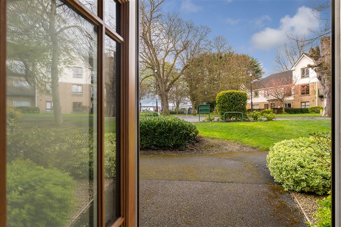 2 The Court, Larch Hill, Santry, Dublin 17