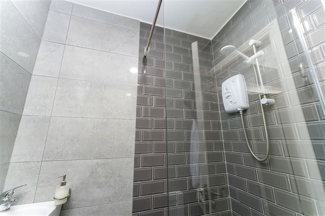 2 The Court, Larch Hill, Santry, Dublin 17