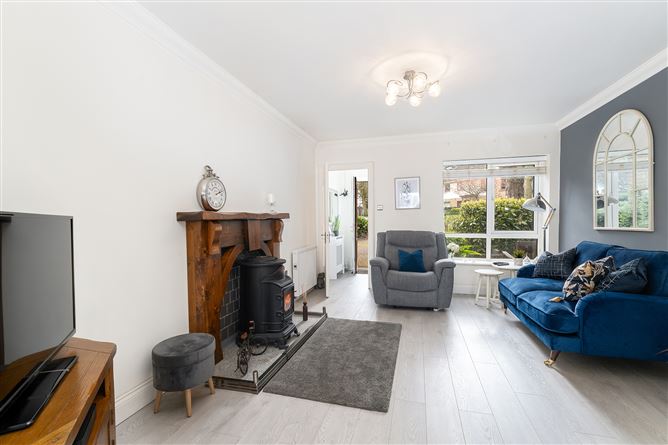 2 The Court, Larch Hill, Santry, Dublin 17