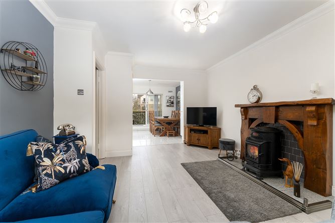 2 The Court, Larch Hill, Santry, Dublin 17