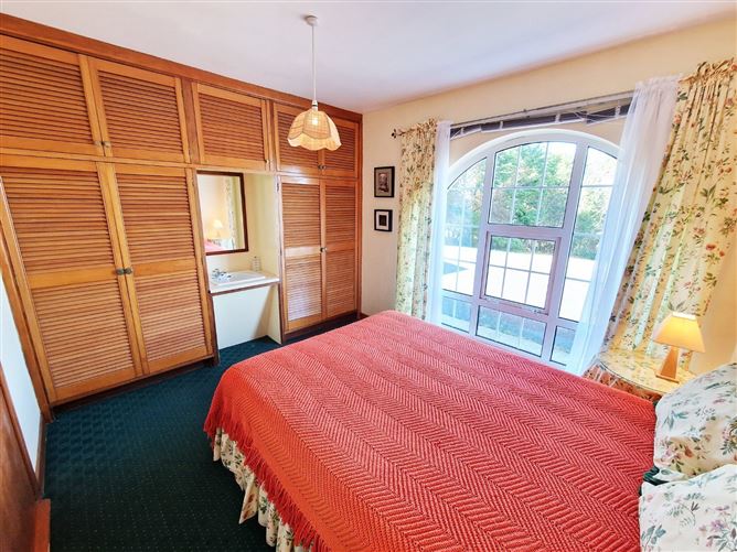 Balleen, Kilmaley, Ennis, Co. Clare