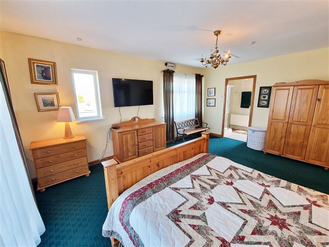 Balleen, Kilmaley, Ennis, Co. Clare