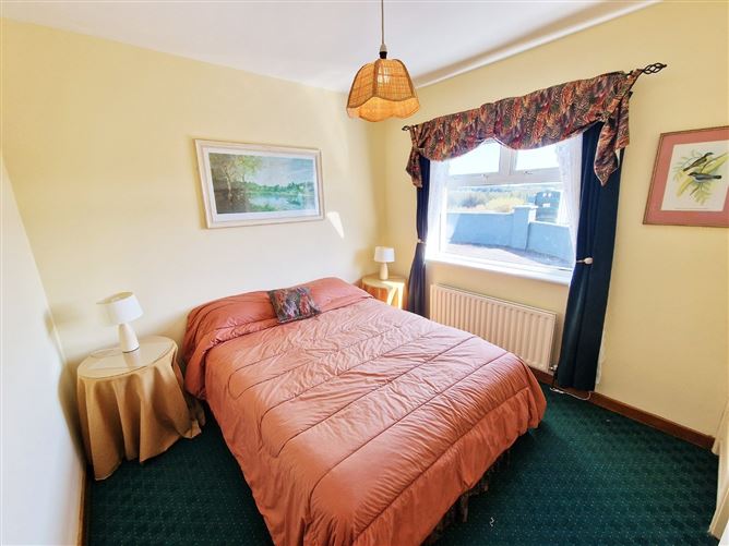 Balleen, Kilmaley, Ennis, Co. Clare