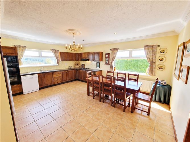 Balleen, Kilmaley, Ennis, Co. Clare