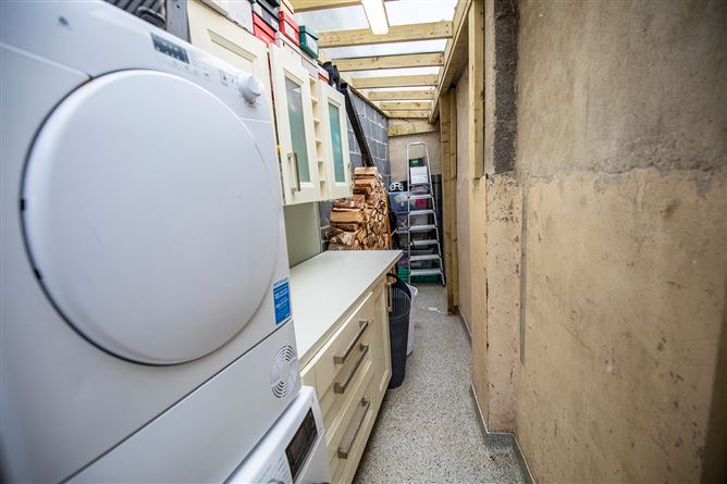 98 Tayleurs Point, Rush, Dublin