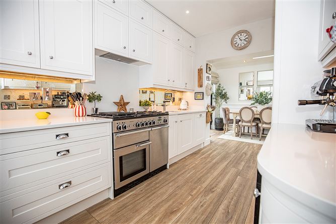 98 Tayleurs Point, Rush, Dublin