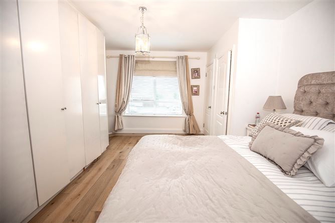 98 Tayleurs Point, Rush, Dublin