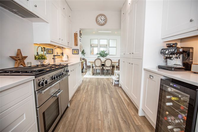 98 Tayleurs Point, Rush, Dublin