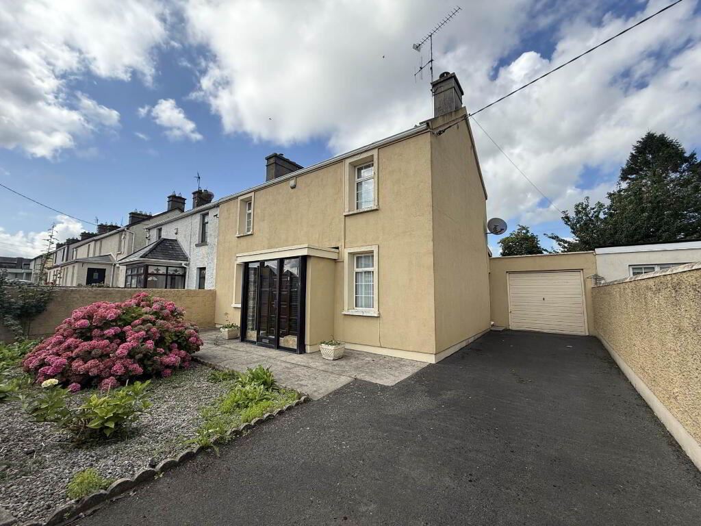 8 McDonagh Terrace, Nenagh, Tipperary