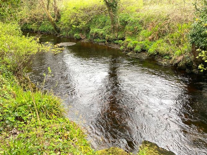 No 7 Aran Court, Ardara, Co. Donegal