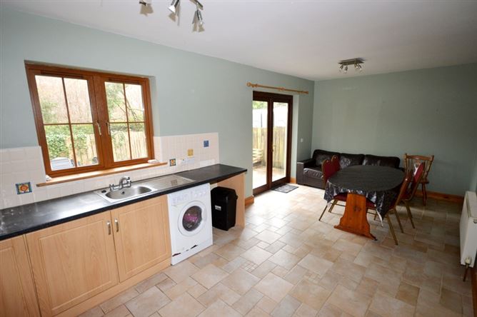 No 7 Aran Court, Ardara, Co. Donegal