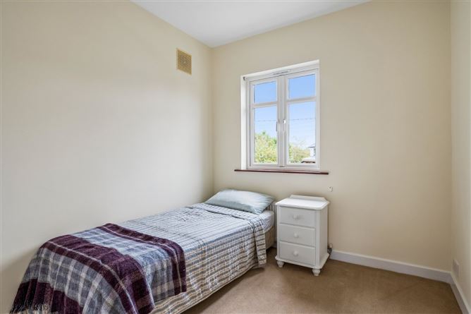 Photo 18 of 24 — 7 Brookwood Crescent, Artane, Dublin 5