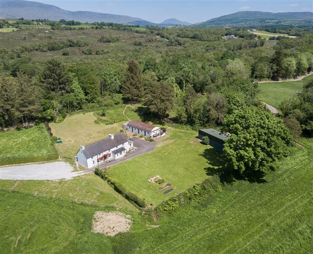 Bridgeville House, Slaght, Kilgarvan, Co. Kerry