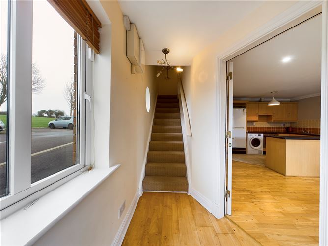 1 Oranbay, Oranmore, Galway