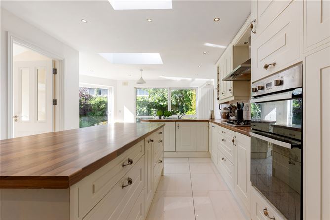 47 Sarsfield Park, Lucan, Co. Dublin