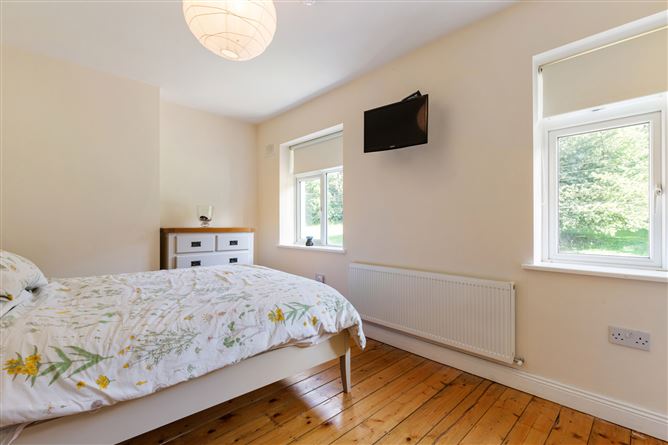 47 Sarsfield Park, Lucan, Co. Dublin