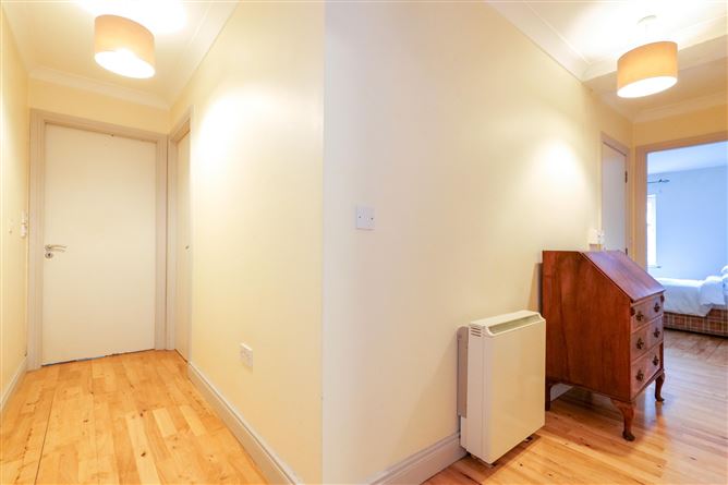 6 Radharc An Chlair, Salthill, Galway