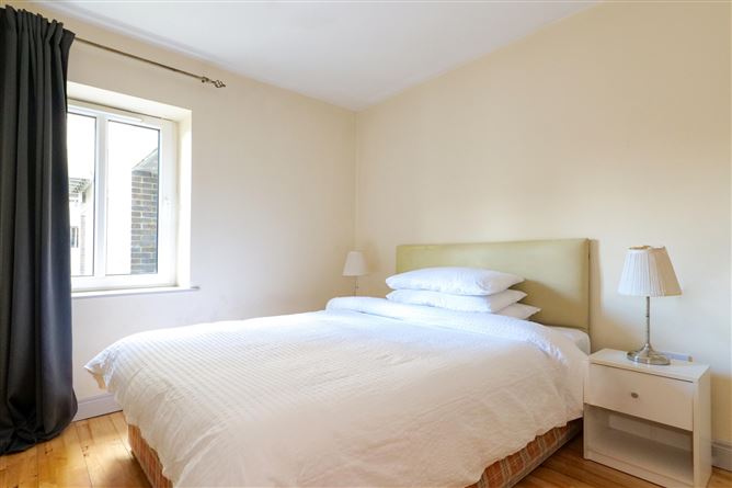 6 Radharc An Chlair, Salthill, Galway