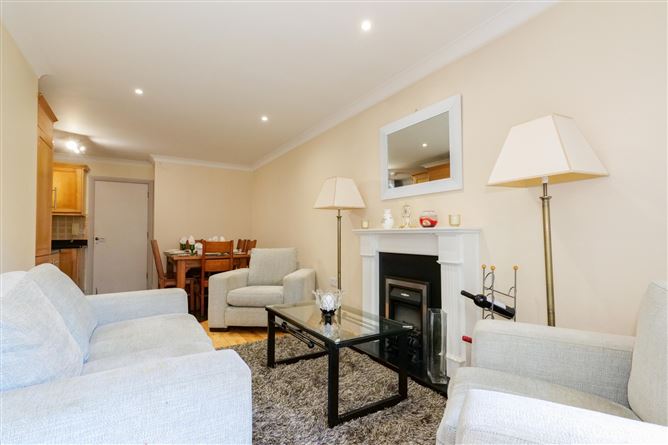 6 Radharc An Chlair, Salthill, Galway