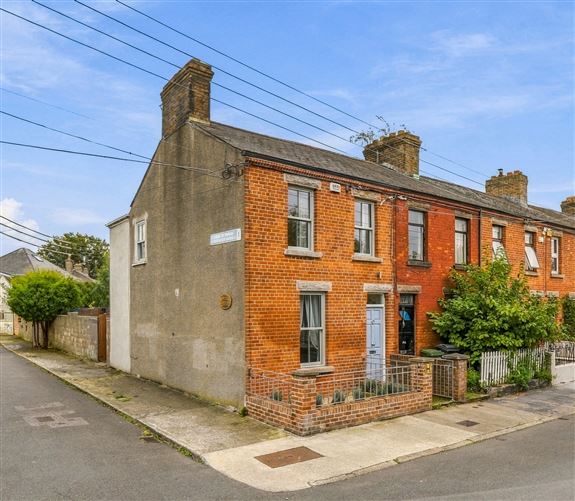 Photo 2 of 24 — 56 West Road, East Wall, Dublin 3