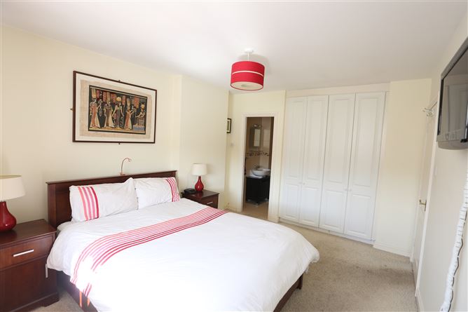 14 Verschoyle Avenue, Saggart,   County Dublin
