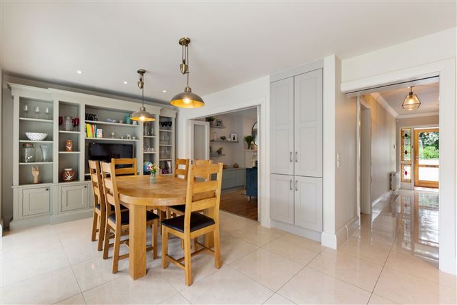 1 Cairn Hill, Foxrock, Dublin 18