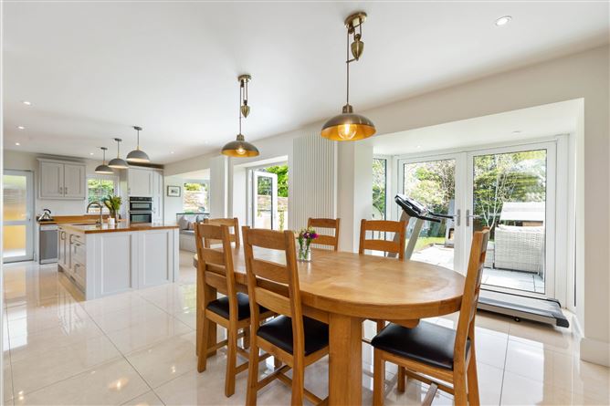 1 Cairn Hill, Foxrock, Dublin 18
