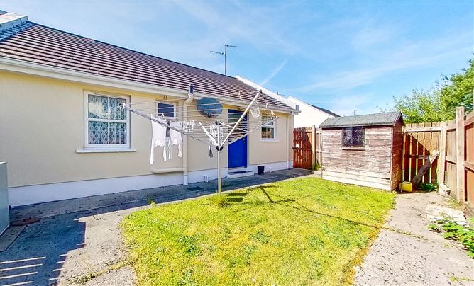 20 Church Manor, Ballina, Co. Mayo